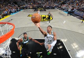 不少人持怀 不少人持怀