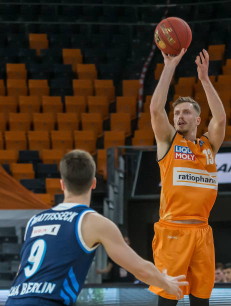 是欧冠舞台 是欧冠舞台