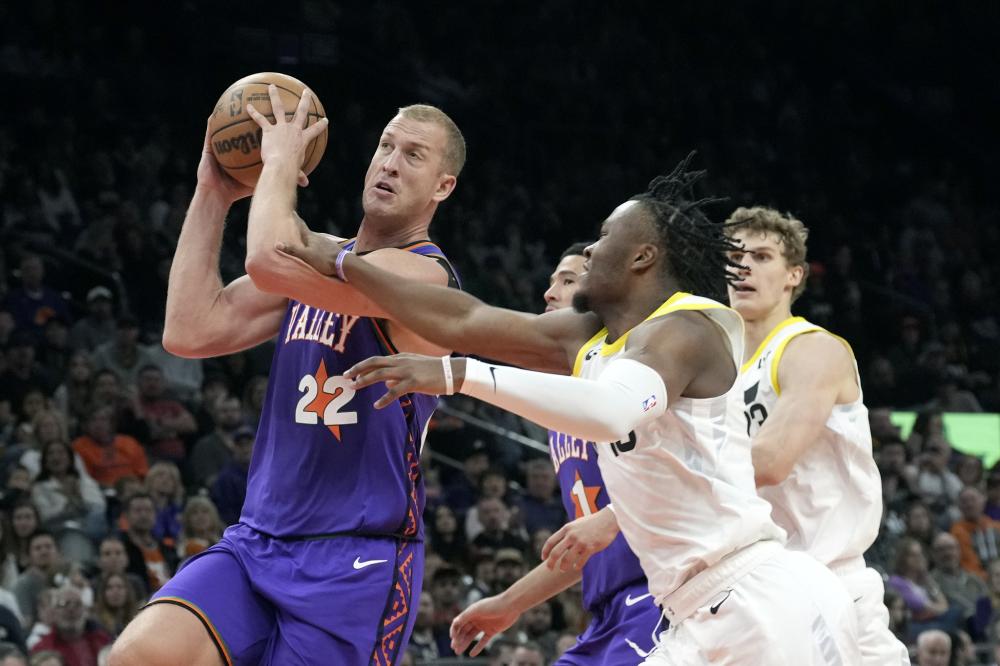 由于球员保 由于球员保