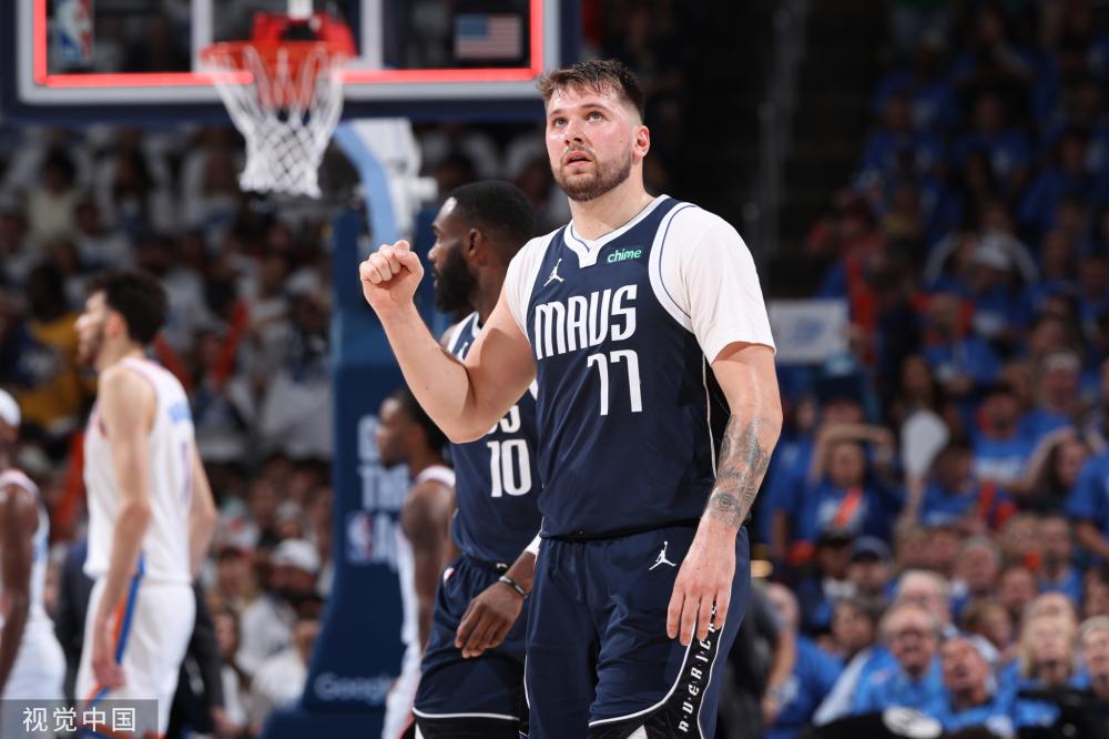 菱形中场 菱形中场