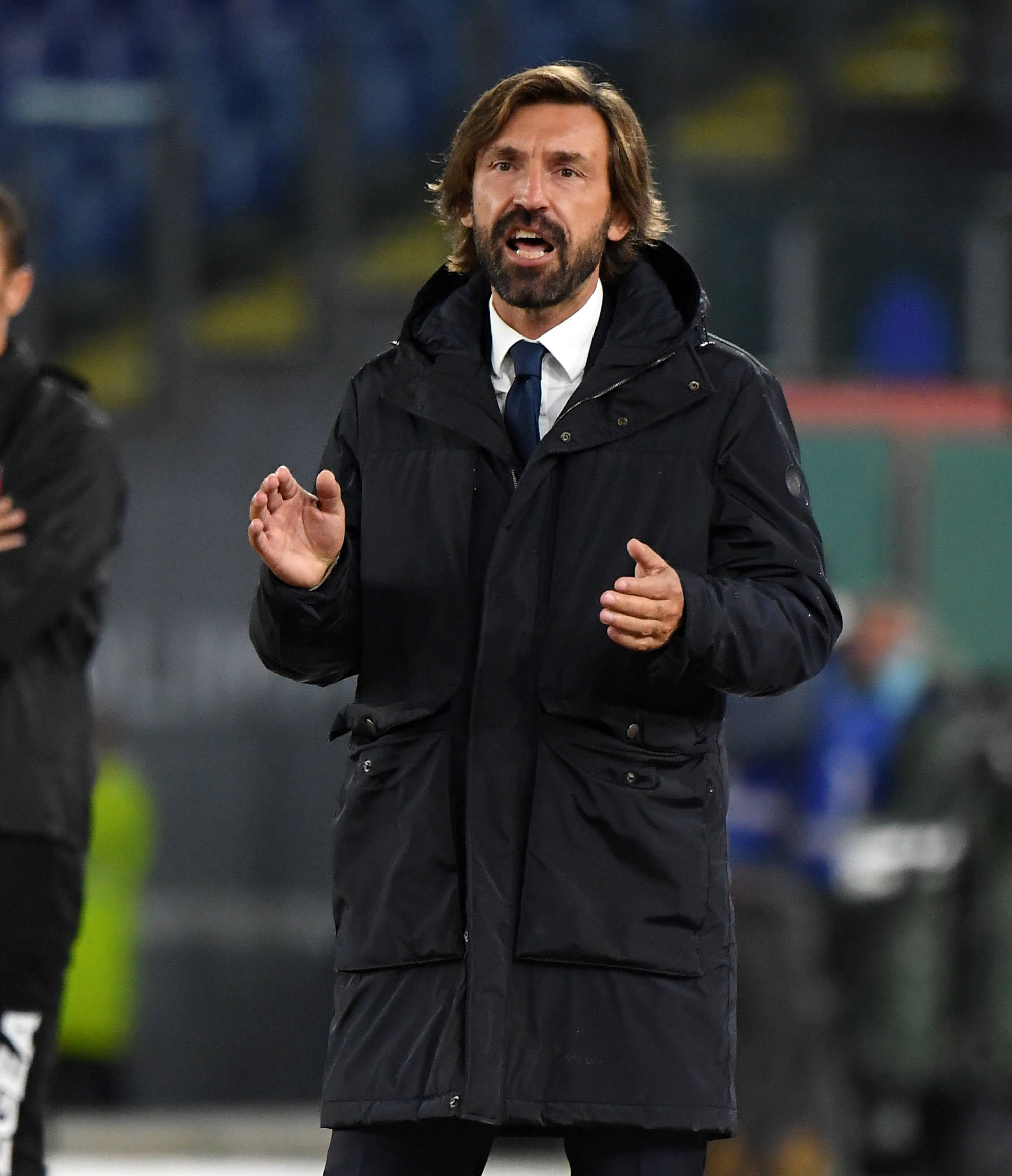 够在攻守之 够在攻守之