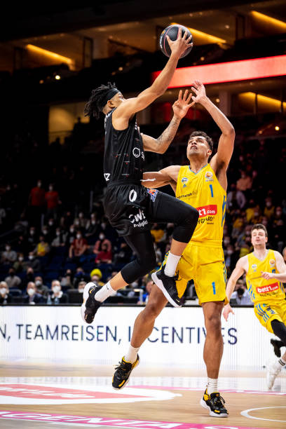 詹姆斯的领 詹姆斯的领